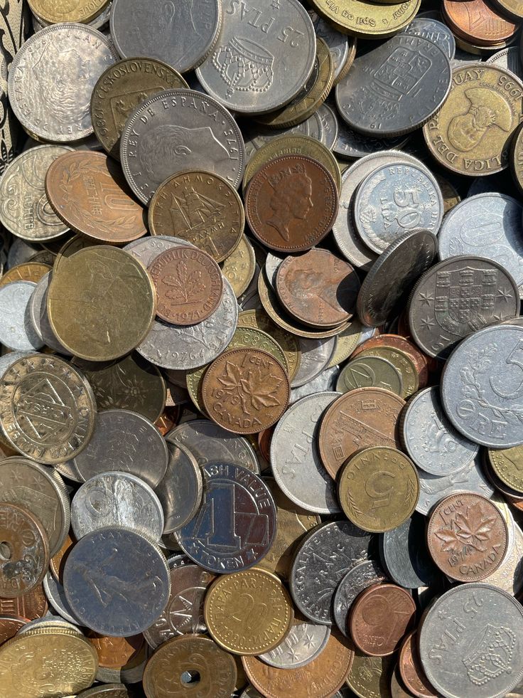 The Return of Inflation: How Central Banks Are Steering the Economy