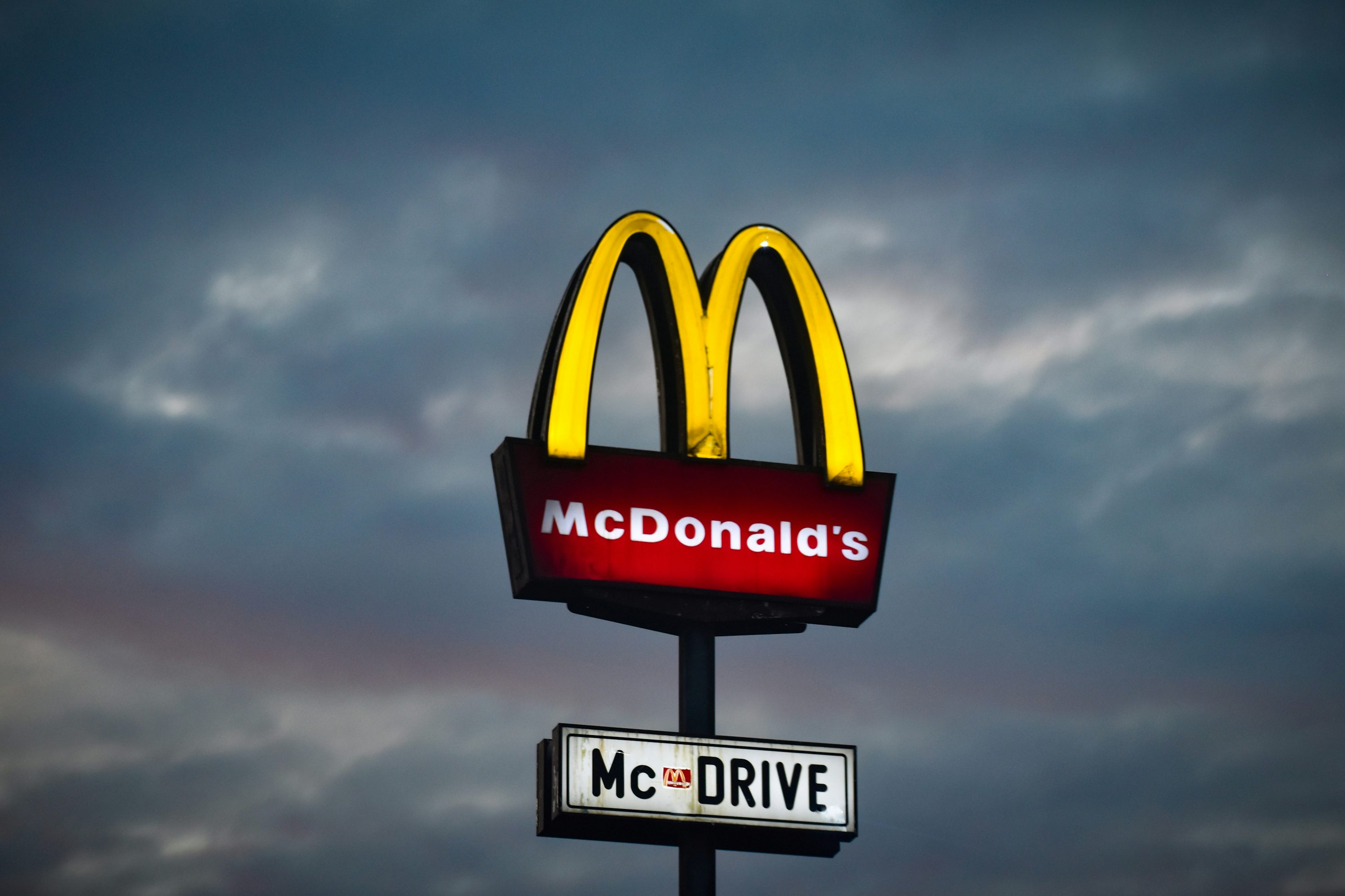 5 Ways McDonald’s Leverages Technology to Improve Customer Experience