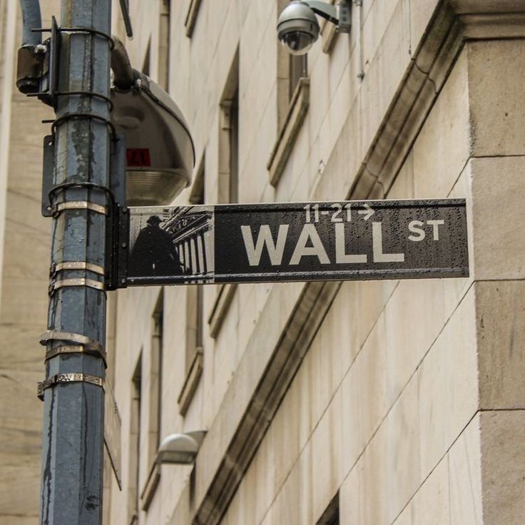 Wall Street’s AI-Powered Traders Are Now Phasing Out Human Professionals